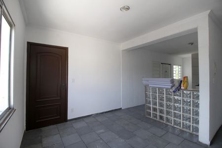 Sala de apartamento para alugar com 3 quartos, 85m² em Jardim Simus, Sorocaba