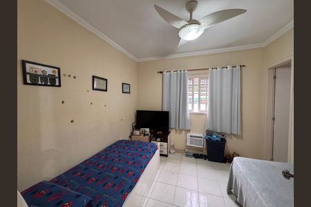 Casa de condomínio à venda com 180m², 3 quartos e 2 vagasSuíte 3