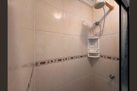 Casa de condomínio à venda com 180m², 3 quartos e 2 vagasCozinha e Área de Serviço - Banheiro