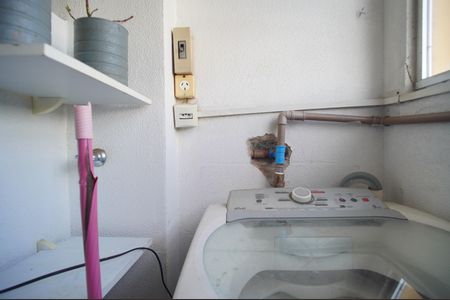 Apartamento para alugar com 71m², 2 quartos e 1 vagaÁrea de Serviço