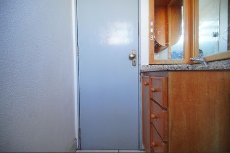 Apartamento para alugar com 71m², 2 quartos e 1 vagaBanheiro