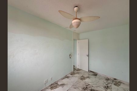 Quarto 1 de apartamento para alugar com 2 quartos, 42m² em Vargem Grande, Rio de Janeiro