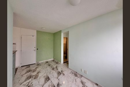 Sala de apartamento para alugar com 2 quartos, 42m² em Vargem Grande, Rio de Janeiro