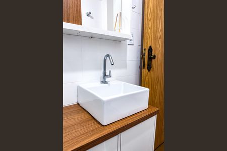 Apartamento à venda com 72m², 3 quartos e 1 vaga Apartamento à venda com 72m², 3 quartos e 1 vagaBanheiro