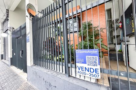 Apartamento à venda com 72m², 3 quartos e 1 vaga Apartamento à venda com 72m², 3 quartos e 1 vagaEntrada
