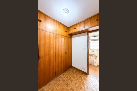Apartamento à venda com 72m², 3 quartos e 1 vaga Apartamento à venda com 72m², 3 quartos e 1 vagaQuarto de Serviço