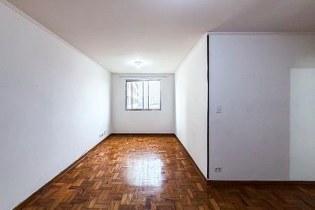 Apartamento à venda com 72m², 3 quartos e 1 vaga Apartamento à venda com 72m², 3 quartos e 1 vagaSala