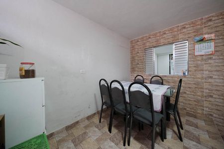 Casa para alugar com 60m², 2 quartos e 1 vagaGaragem