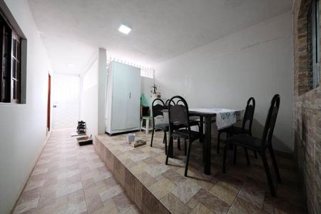 Casa para alugar com 60m², 2 quartos e 1 vagaGaragem