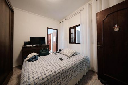 Casa para alugar com 60m², 2 quartos e 1 vagaQuarto