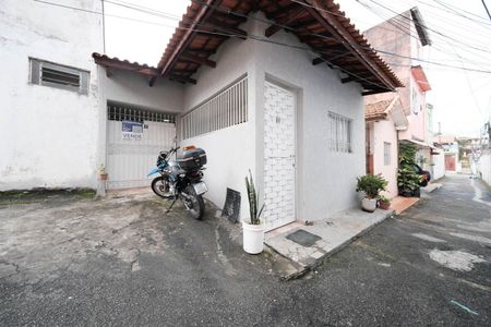 Casa para alugar com 60m², 2 quartos e 1 vagaFachada