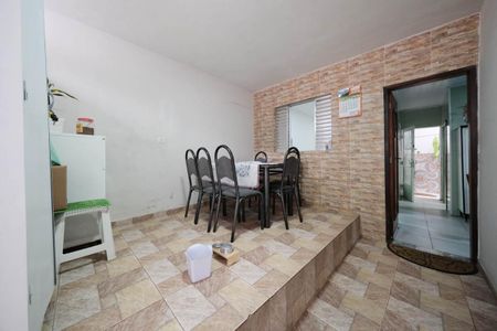 Casa para alugar com 60m², 2 quartos e 1 vagaGaragem