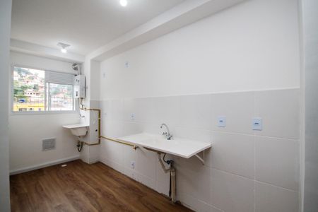 Cozinha de apartamento para alugar com 2 quartos, 61m² em Recanto Vista Alegre, Cotia