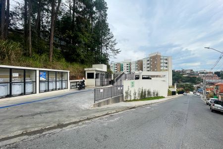 Apartamento para alugar com 61m², 2 quartos e 1 vagaFachada Condomínio