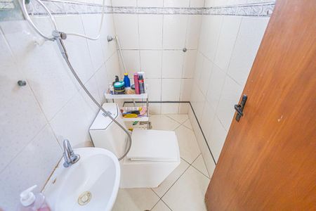 Apartamento à venda com 50m², 2 quartos e 1 vaga Apartamento à venda com 50m², 2 quartos e 1 vagaBanheiro