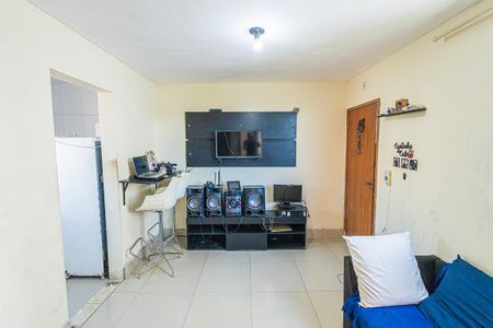 Sala de apartamento à venda com 2 quartos, 50m² em Heliópolis, Belo Horizonte
