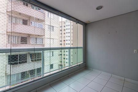 Apartamento para alugar com 70m², 2 quartos e 1 vagaVaranda 