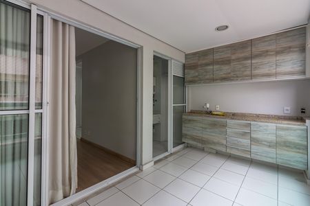 Apartamento para alugar com 70m², 2 quartos e 1 vagaVaranda 