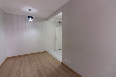 Sala  de apartamento para alugar com 2 quartos, 70m² em Vila Osasco, Osasco