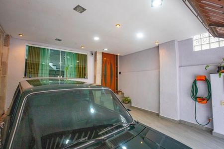 Garagem  de casa para alugar com 2 quartos, 250m² em Taboão, Diadema