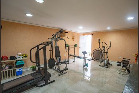 Casa para alugar com 250m², 2 quartos e 2 vagas Casa para alugar com 250m², 2 quartos e 2 vagasAcademia