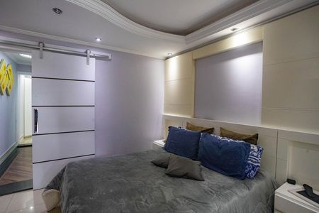 Casa para alugar com 250m², 2 quartos e 2 vagas Casa para alugar com 250m², 2 quartos e 2 vagasSuíte