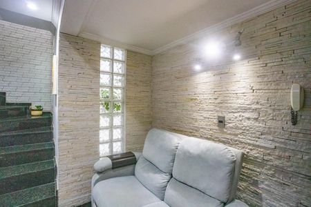 Casa para alugar com 250m², 2 quartos e 2 vagas Casa para alugar com 250m², 2 quartos e 2 vagasSala