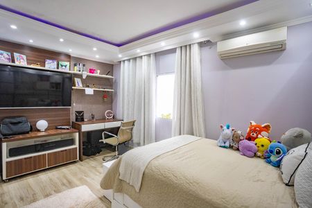 Casa para alugar com 250m², 2 quartos e 2 vagas Casa para alugar com 250m², 2 quartos e 2 vagasQuarto