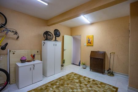 Casa para alugar com 250m², 2 quartos e 2 vagas Casa para alugar com 250m², 2 quartos e 2 vagasÁrea de lazer