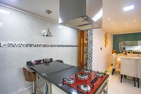 Casa para alugar com 250m², 2 quartos e 2 vagas Casa para alugar com 250m², 2 quartos e 2 vagasCozinha