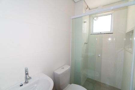Banheiro de apartamento para alugar com 1 quarto, 25m² em Jardim Oriental, São Paulo