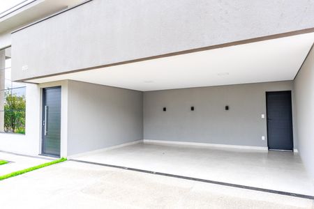 Casa de condomínio para alugar com 196m², 3 quartos e 4 vagas