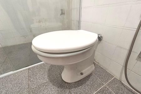Banheiro de apartamento para alugar com 2 quartos, 80m² em Bela Vista, São Paulo