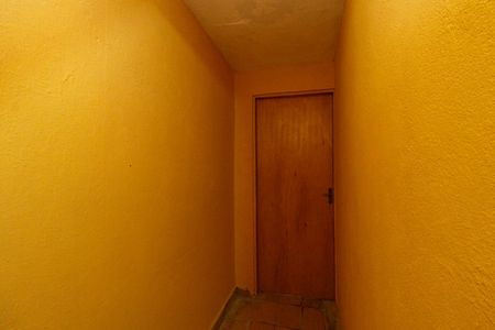 Casa para alugar com 35m², 1 quarto e sem vaga Casa para alugar com 35m², 1 quarto e sem vagaEntrada