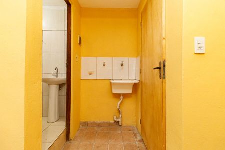 Cozinha e Área de Serviço de casa para alugar com 1 quarto, 35m² em Jardim Julieta, São Paulo