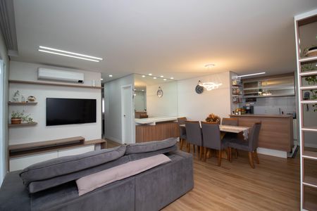 Apartamento para alugar com 106m², 3 quartos e 2 vagas Apartamento para alugar com 106m², 3 quartos e 2 vagasSala