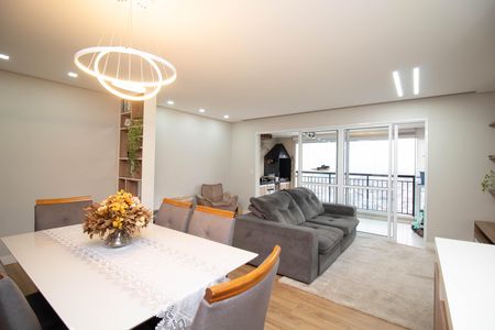 Apartamento para alugar com 106m², 3 quartos e 2 vagas Apartamento para alugar com 106m², 3 quartos e 2 vagasSala
