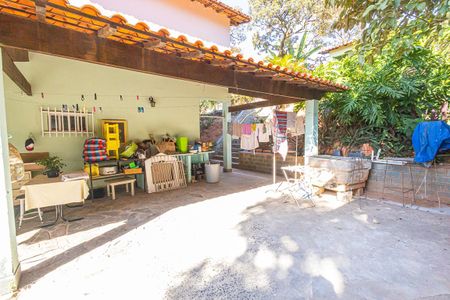Casa para alugar com 544m², 7 quartos e 4 vagasVaga de garagem