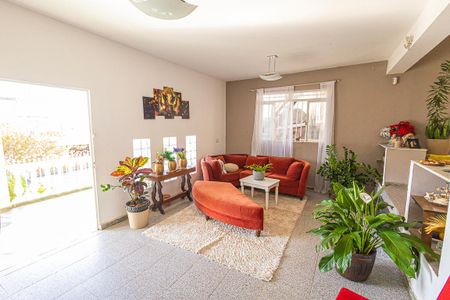 Casa para alugar com 544m², 7 quartos e 4 vagasSala