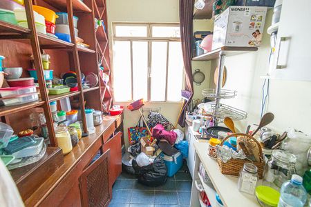 Casa para alugar com 544m², 7 quartos e 4 vagasDispensa