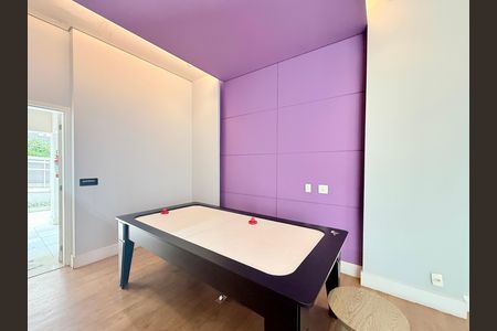 Apartamento à venda com 92m², 2 quartos e 2 vagas Apartamento à venda com 92m², 2 quartos e 2 vagasSalão de Jogos