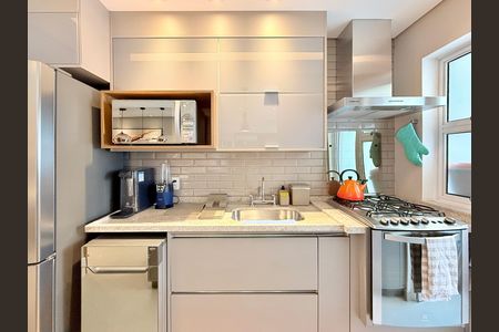 Apartamento à venda com 92m², 2 quartos e 2 vagas Apartamento à venda com 92m², 2 quartos e 2 vagasCozinha