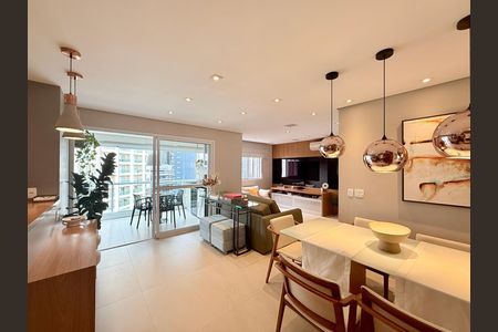 Apartamento à venda com 92m², 2 quartos e 2 vagas Apartamento à venda com 92m², 2 quartos e 2 vagasSala