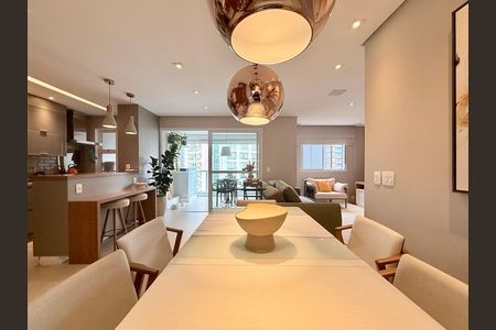 Apartamento à venda com 92m², 2 quartos e 2 vagas Apartamento à venda com 92m², 2 quartos e 2 vagasSala
