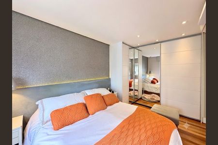 Apartamento à venda com 92m², 2 quartos e 2 vagas Apartamento à venda com 92m², 2 quartos e 2 vagasSuíte 2