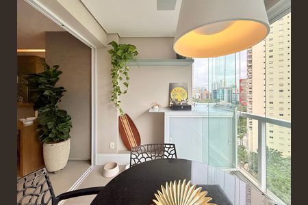 Apartamento à venda com 92m², 2 quartos e 2 vagas Apartamento à venda com 92m², 2 quartos e 2 vagasSacada