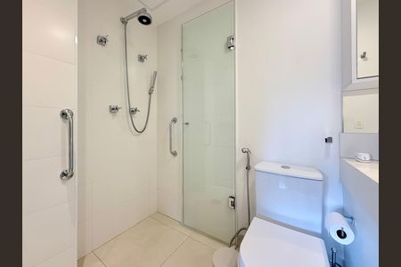 Apartamento à venda com 92m², 2 quartos e 2 vagas Apartamento à venda com 92m², 2 quartos e 2 vagasBanheiro Suíte 1
