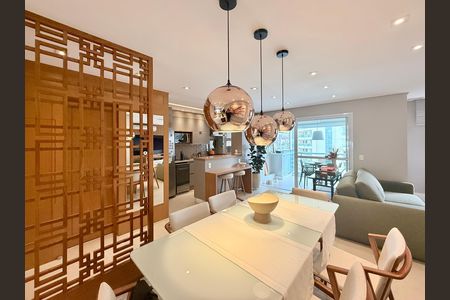 Apartamento à venda com 92m², 2 quartos e 2 vagas Apartamento à venda com 92m², 2 quartos e 2 vagasSala