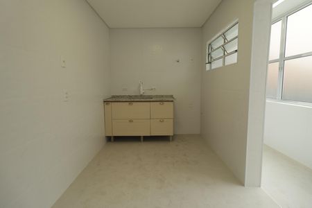 Apartamento à venda com 110m², 2 quartos e sem vagaCozinha