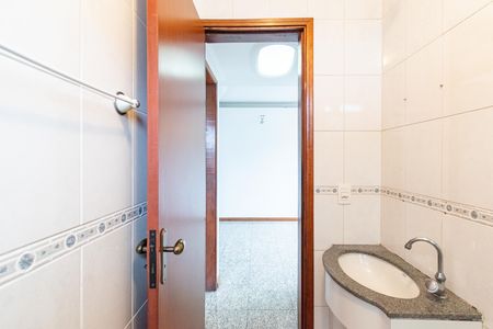Apartamento para alugar com 62m², 3 quartos e 1 vagaBanheiro 